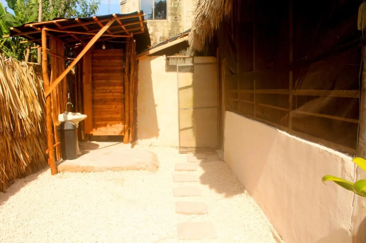Aldea Okot Hostel Tulum