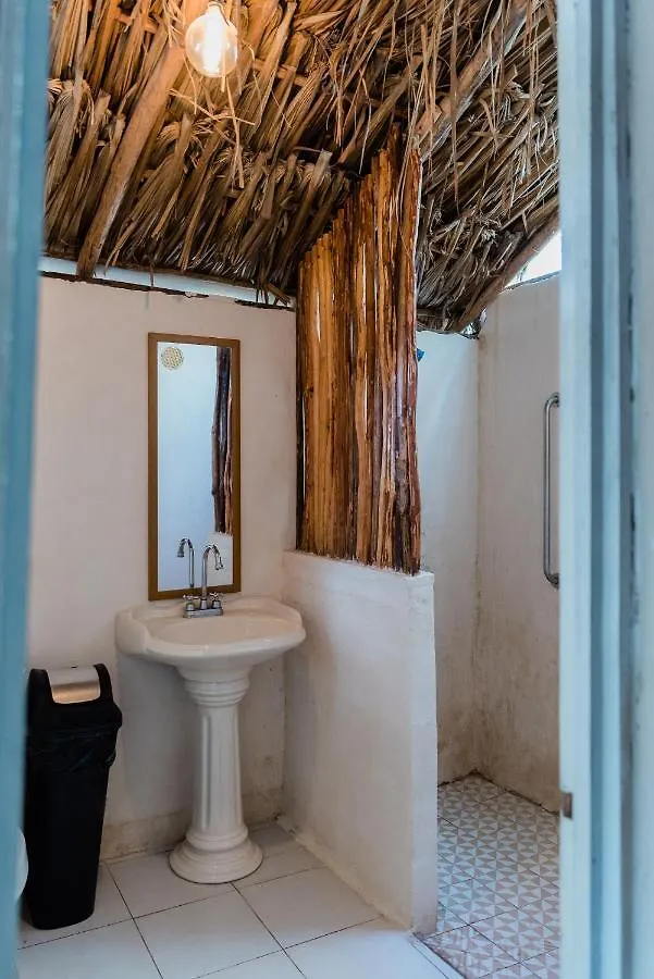 Aldea Okot Hostel Tulum